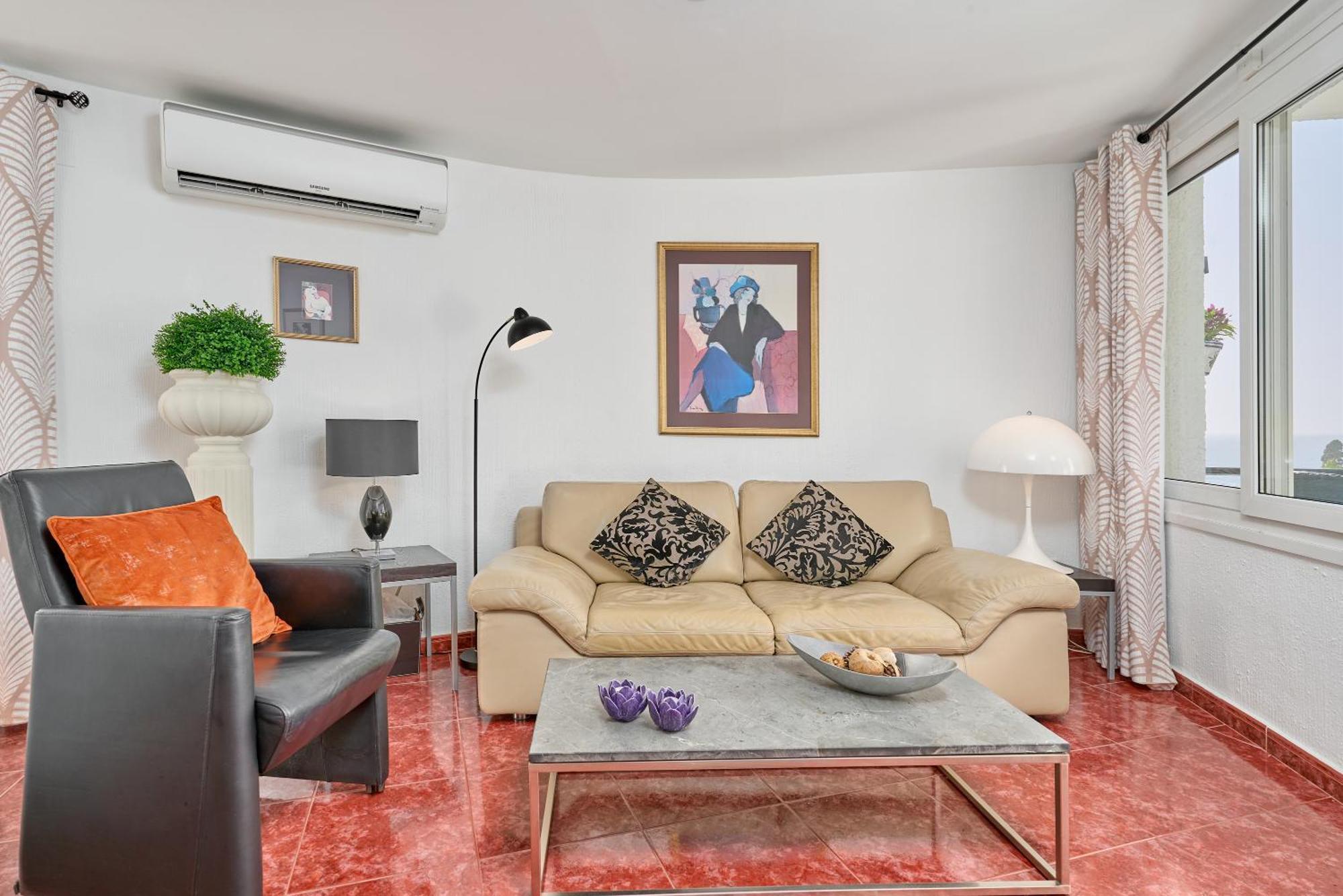 Spectacular Sea Views, 2 Bed,2 Bath Apartment เนร์คา ภายนอก รูปภาพ