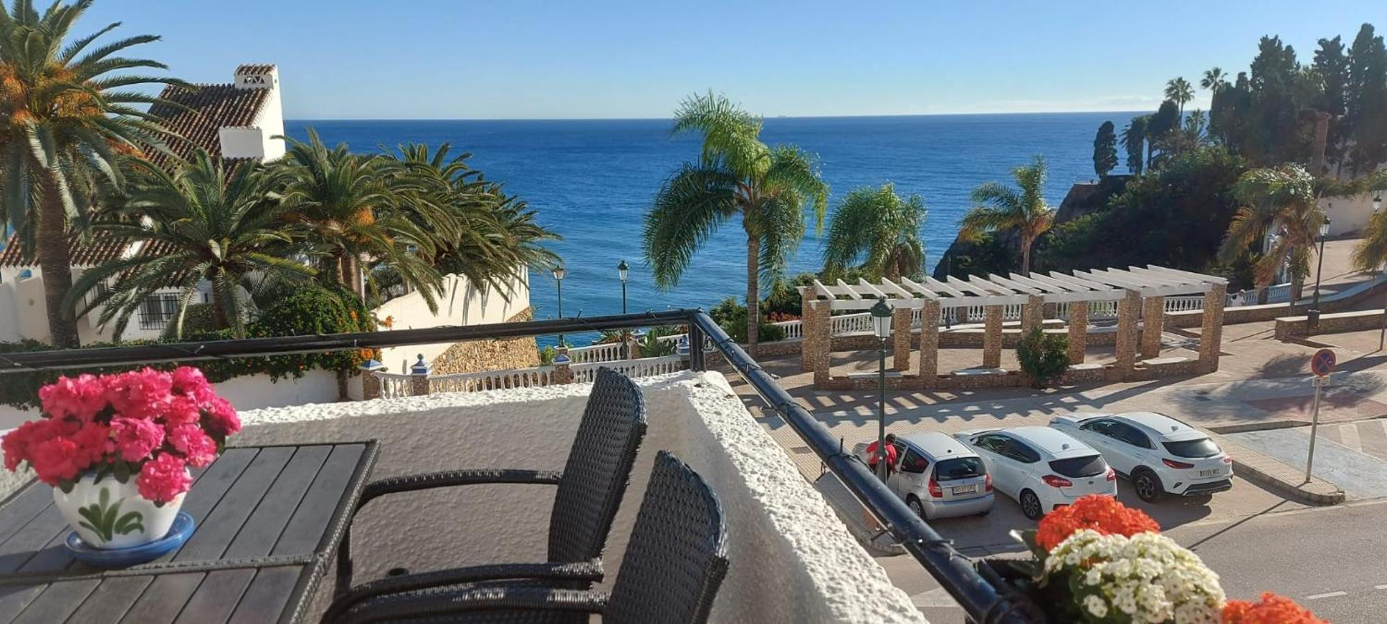 Spectacular Sea Views, 2 Bed,2 Bath Apartment เนร์คา ภายนอก รูปภาพ