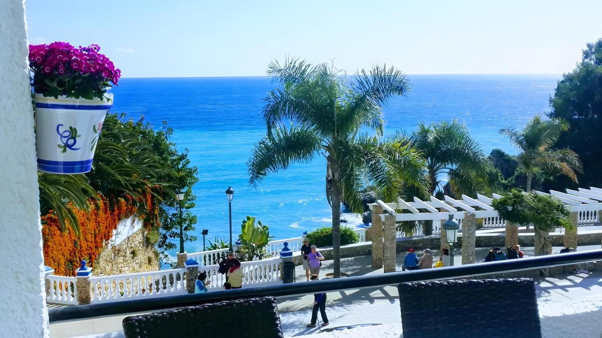 Spectacular Sea Views, 2 Bed,2 Bath Apartment เนร์คา ภายนอก รูปภาพ